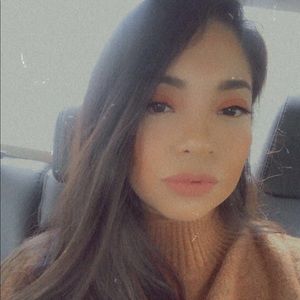 Meet your Posher, Rubi